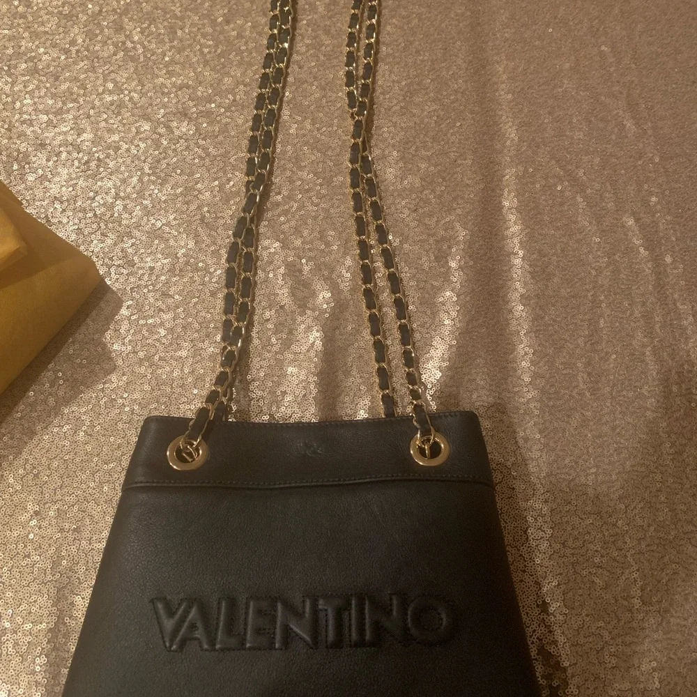Brand new Valentino bag never worn - Picture 7 of 7